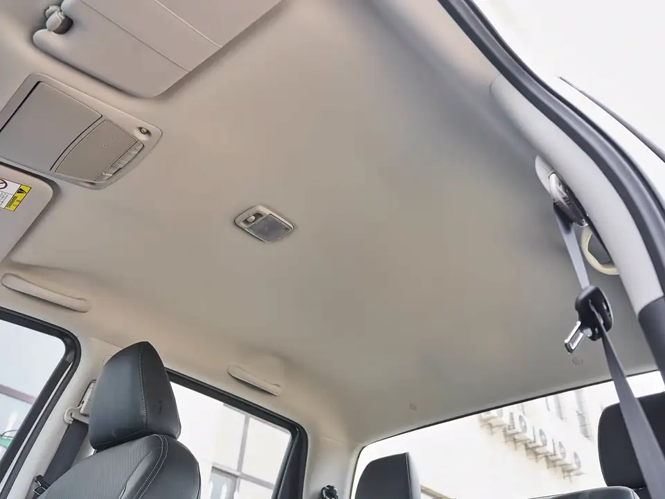 Nissan Navara · - 2.0 T Automatic Petrol 2 W D Comfort Standard bed — 6