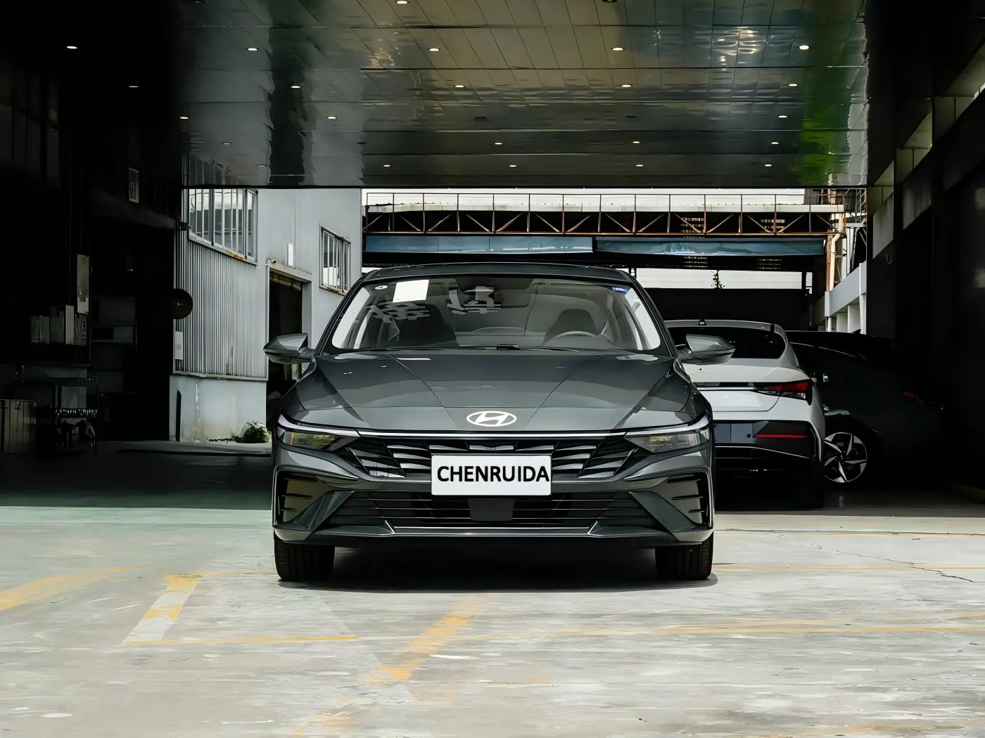 Elantra · Standard