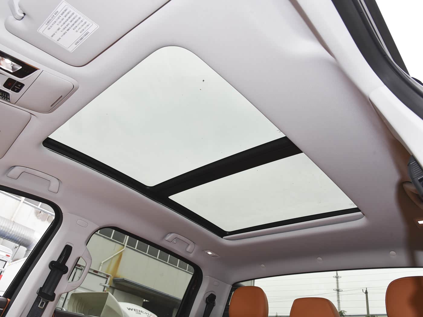 Foton Mars 9 · 2.0 T Petrol Automatic 4 W D Standard wheelbase Flagship — 6