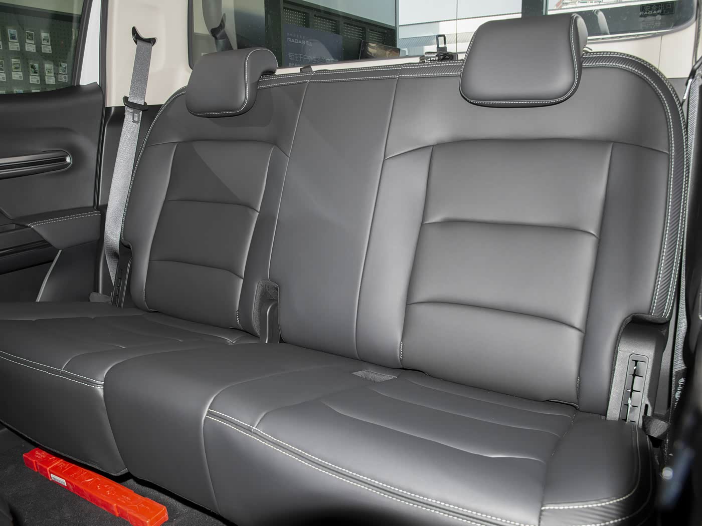 Geely Radar · P H E V 4 W D Standard bed — 7