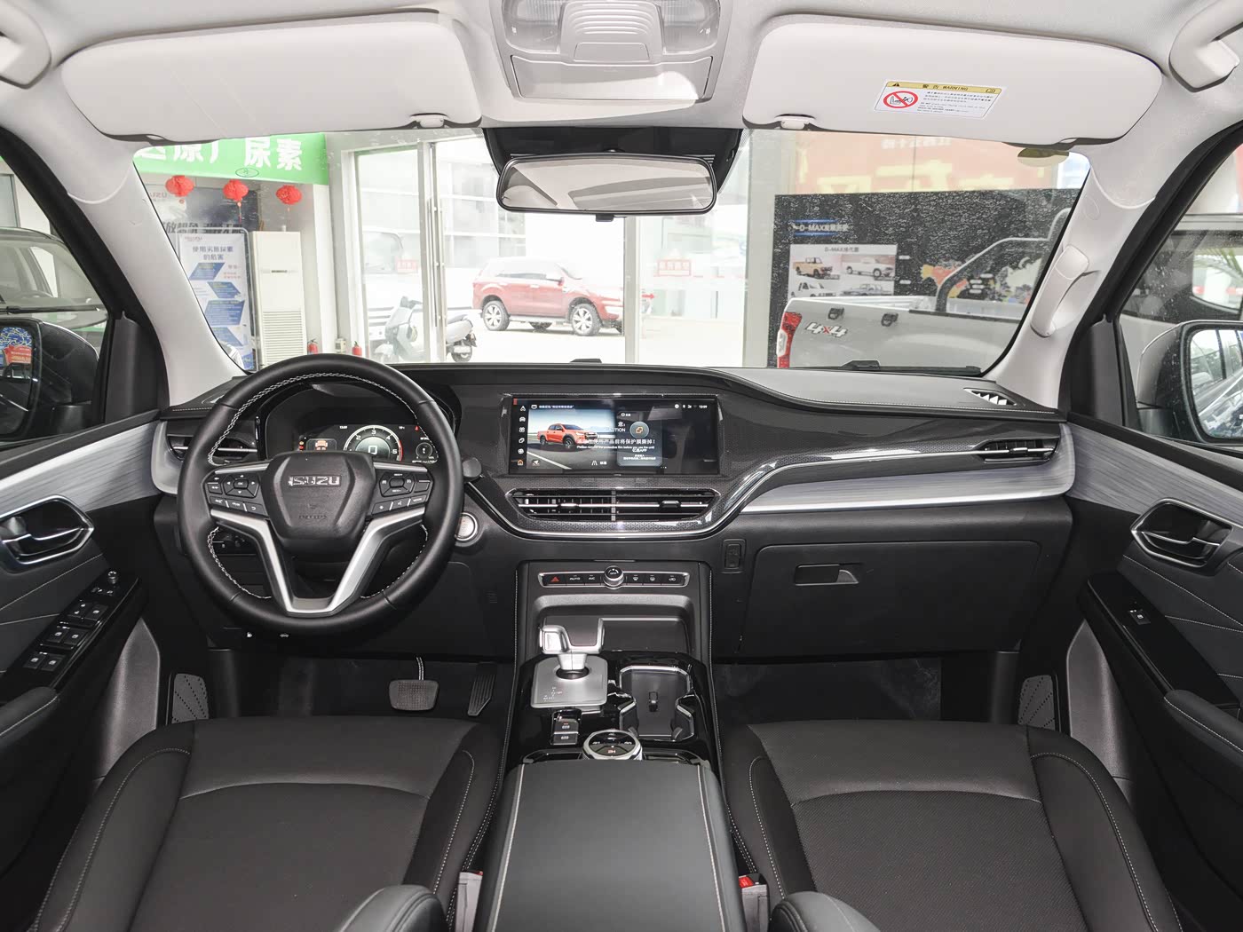Isuzu D-MAX · 3.0 T Automatic 4 W D Performance — 3