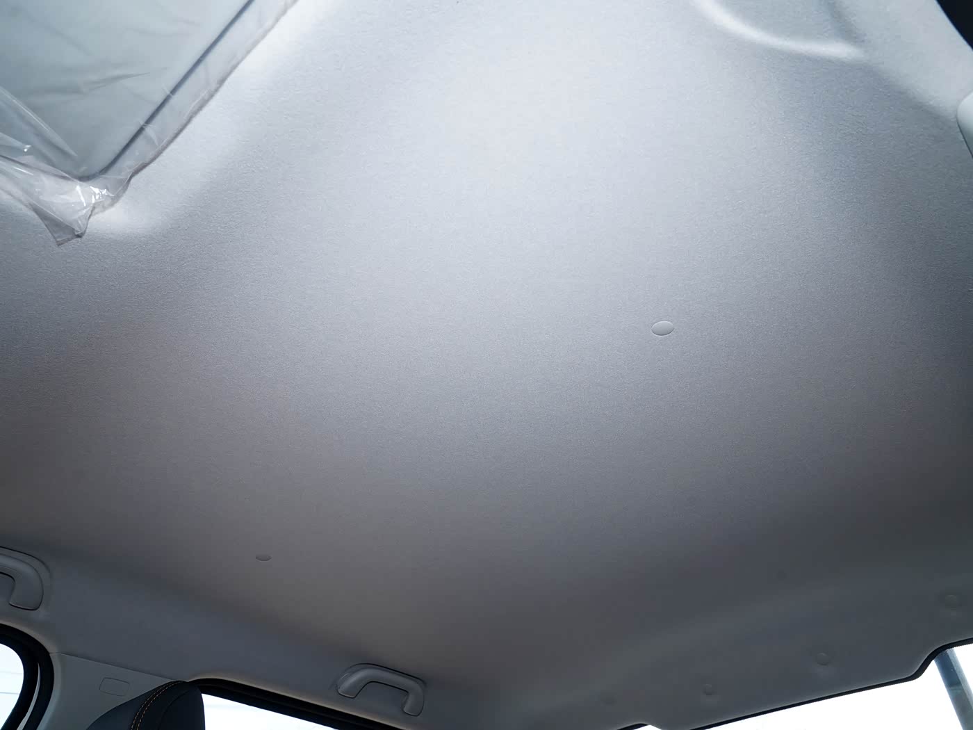 JMC Baodian · 2.5 T Automatic Diesel 2 W D Long wheelbase — 6
